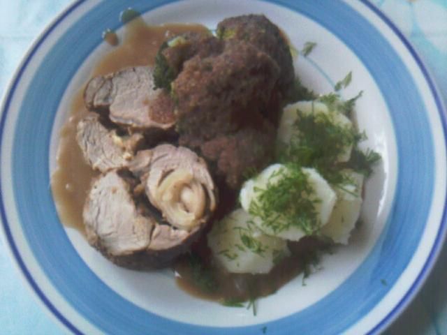 Polędwiczki wieprzowe nadziewane :))) Polędwiczki wieprzowe nadziewane :)))