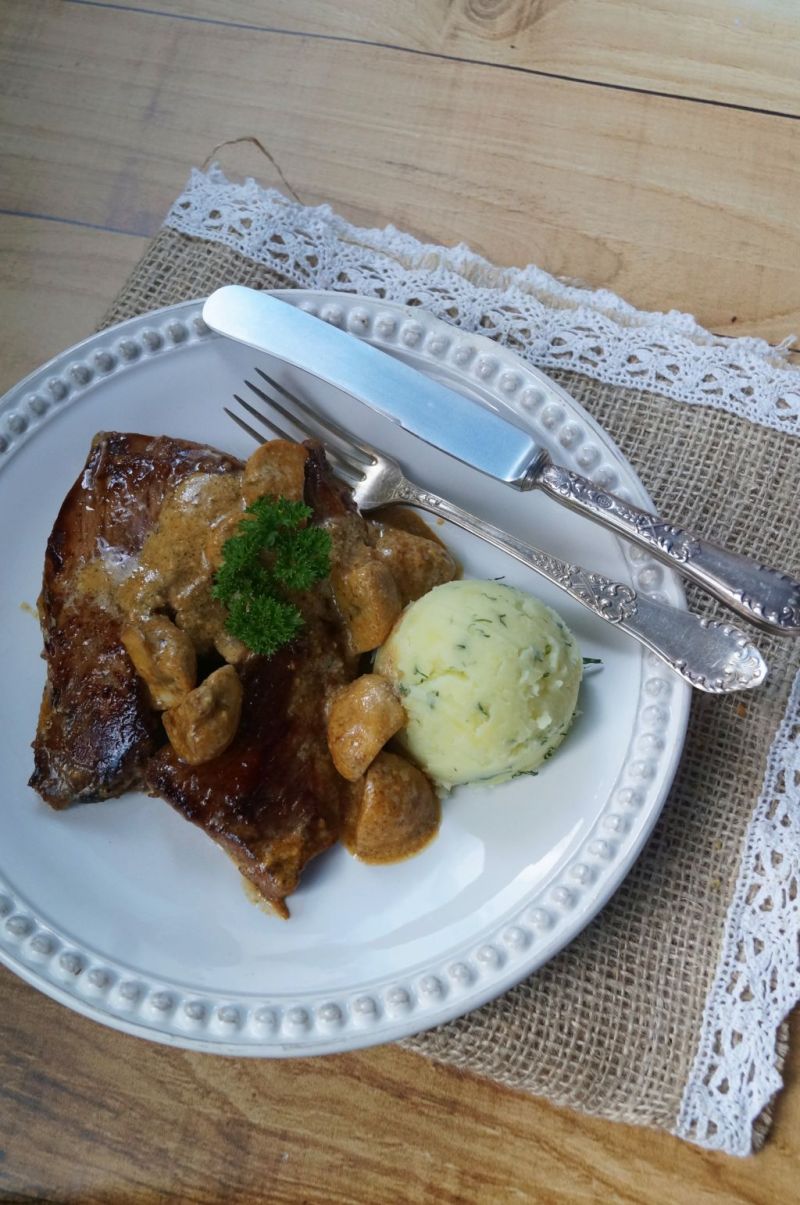 Polędwiczki wieprzowe  w śmietanie