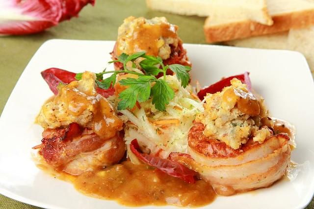 Polędwiczki wieprzowe z chrupiącą skórką Polędwiczki wieprzowe z chrupiącą skórką