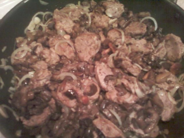 Polędwiczki wieprzowe z leśnymi grzybami