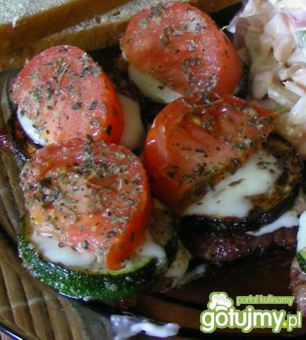 polędwiczki z cukinią i pomidorami polędwiczki z cukinią i pomidorami