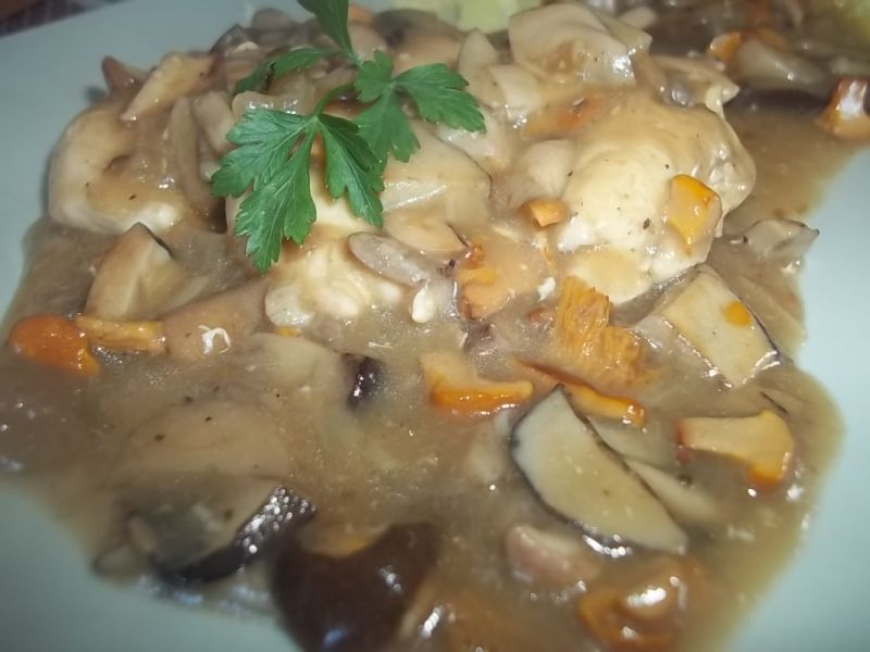 Polędwiczki z kurczaka w sosie Polędwiczki z kurczaka w sosie