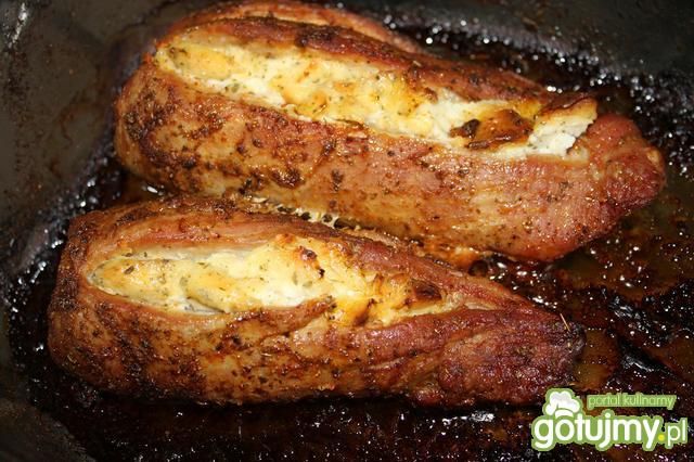 Poledwiczki z serkiem topionym 