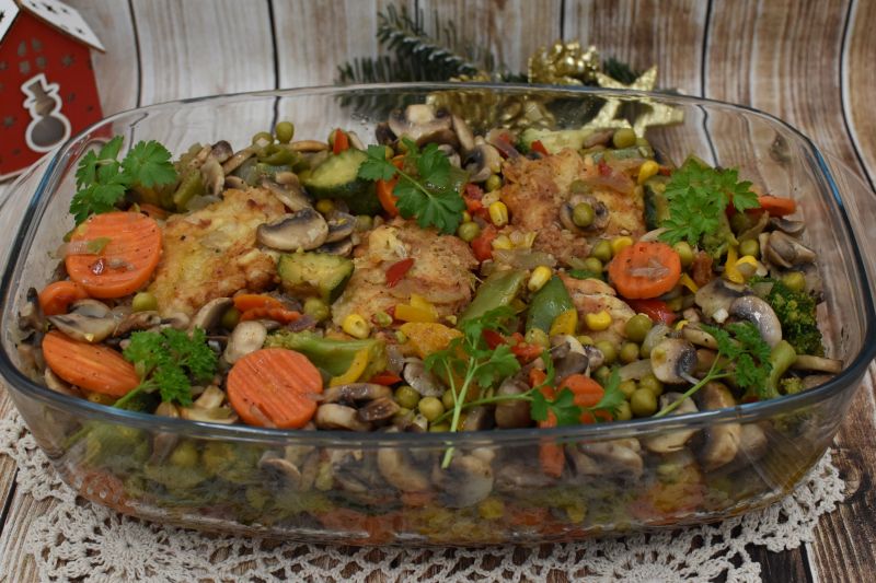 Polędwiczki z warzywami po włosku Polędwiczki z warzywami po włosku