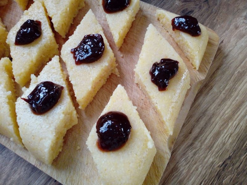 Polenta o smaku cynamonowym