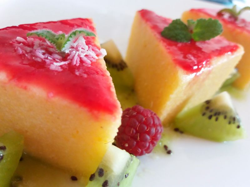 Polenta z owocami Polenta z owocami