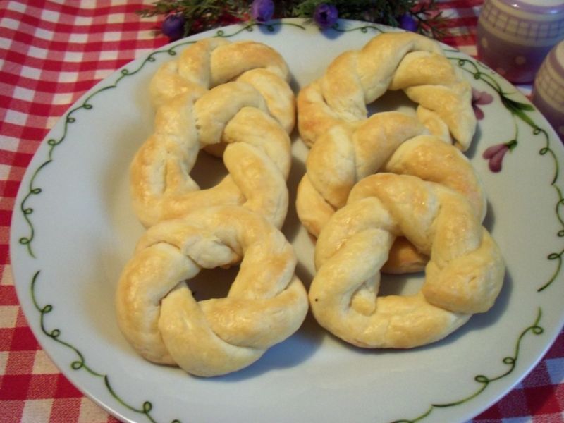 Półfrancuskie słone precelki Półfrancuskie słone precelki