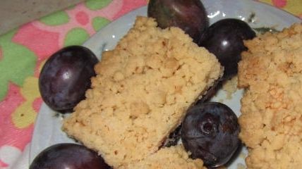 Półkruchy ze śliwkami