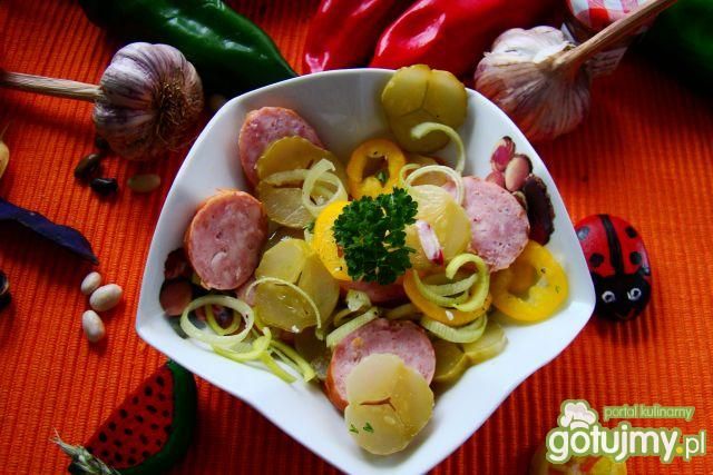 Polska słatka z ogórkiem kiszonym  Polska słatka z ogórkiem kiszonym