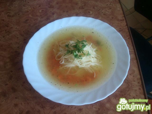 Polywka niedzielna inaczej rosół Mariel Polywka niedzielna inaczej rosół Mariel