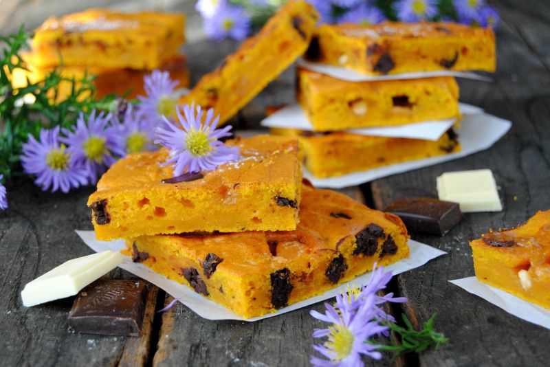 Pomarańczowe brownies z dynią