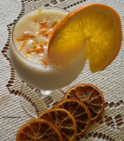 Pomarańczowe ,, Lassi ,,wg Buni : Pomarańczowe ,, Lassi ,,wg Buni :