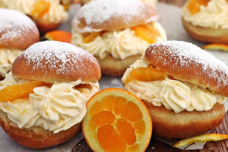 Pomarańczowe pączki Pomarańczowe pączki