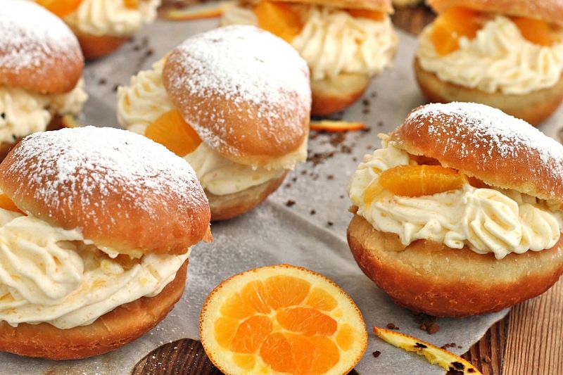 Pomarańczowe pączki Pomarańczowe pączki