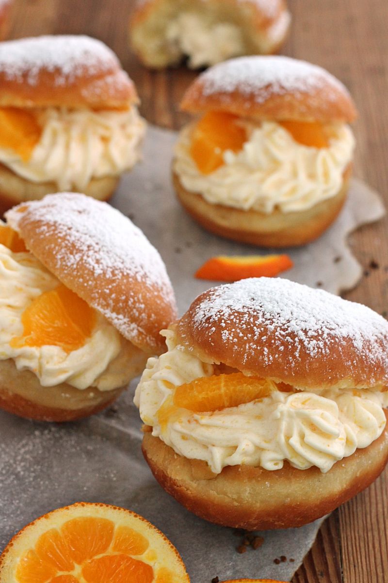 Pomarańczowe pączki Pomarańczowe pączki