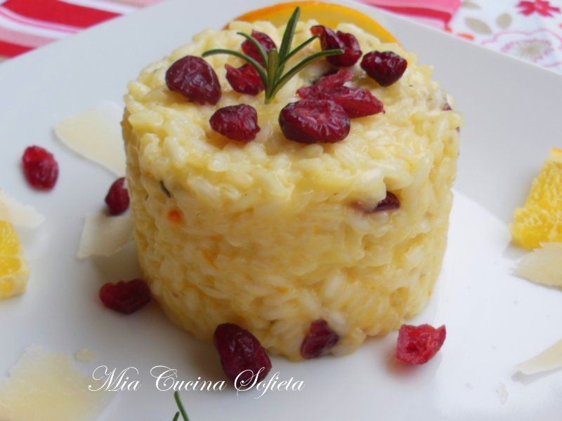 Pomarańczowe risotto z żurawiną