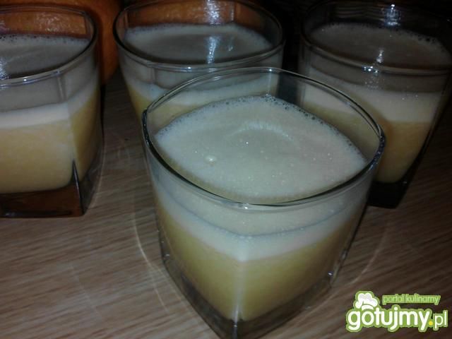 Pomarańczowe smoothie