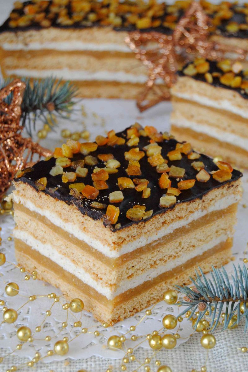 Pomarańczowo- orzechowy miodownik Pomarańczowo- orzechowy miodownik