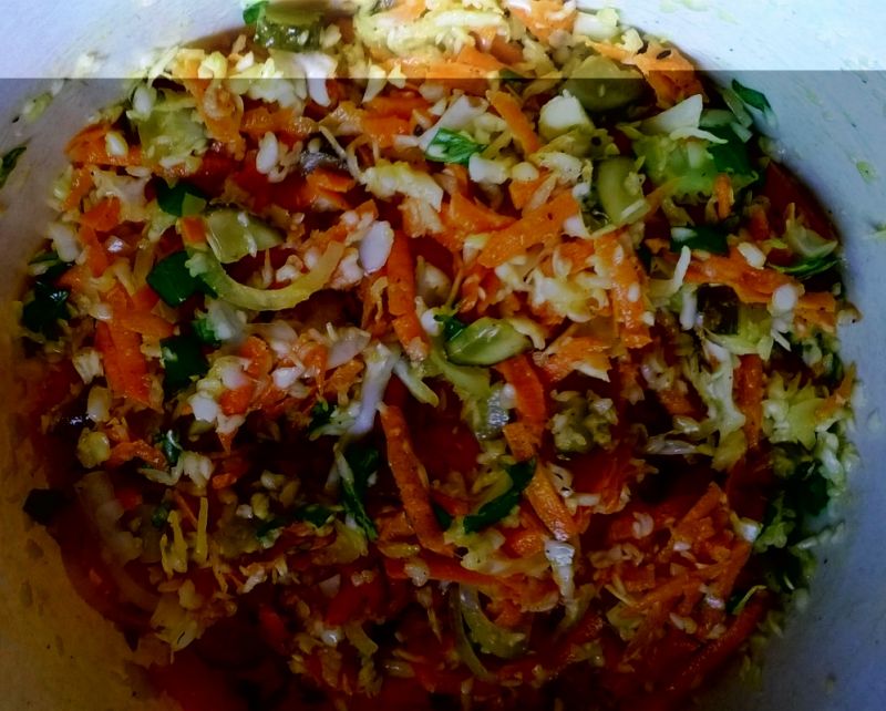 Pomarańczowo- zielona surówka