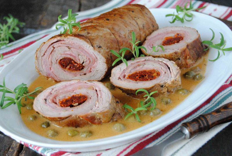 Pomidorowa rolada z polędwiczki
