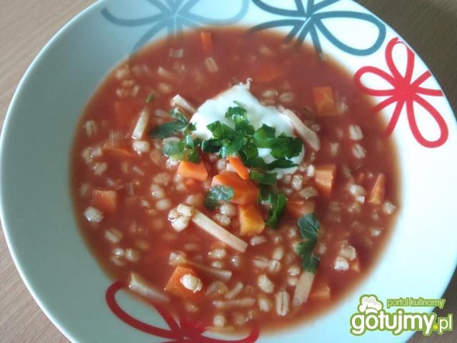 Pomidorowa z pęczakiem Pomidorowa z pęczakiem