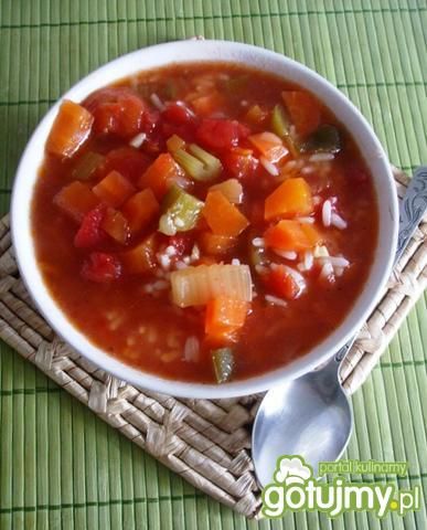 Pomidorowa z pieczoną papryką Pomidorowa z pieczoną papryką