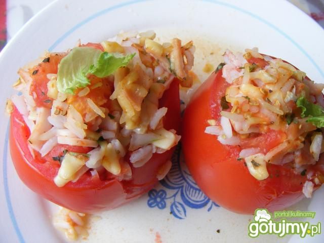 Pomidorowe gołąbki z nadzieniem. Pomidorowe gołąbki z nadzieniem.
