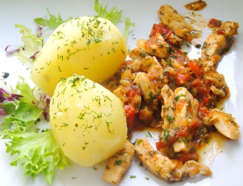 Pomidorowy gulasz drobiowy Pomidorowy gulasz drobiowy