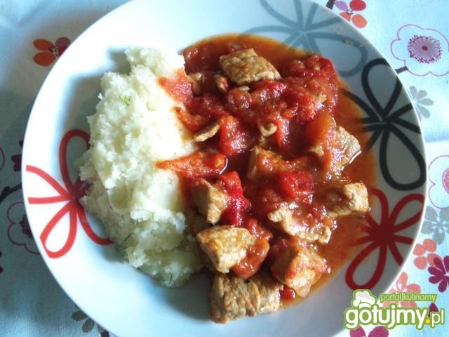 Pomidorowy gulasz z szynki Pomidorowy gulasz z szynki