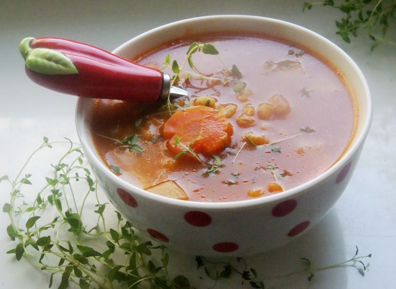 Pomidorowy krupnik ( z pęczaku) Pomidorowy krupnik ( z pęczaku)