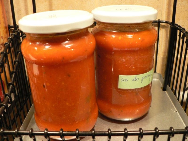 Pomidorowy sos do pizzy 