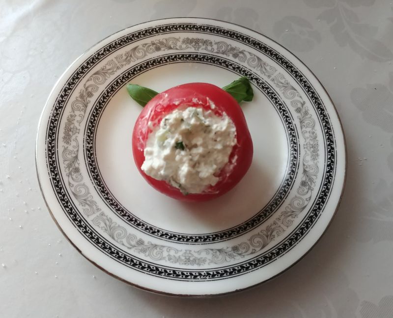 Pomidory z farszem z twarożku