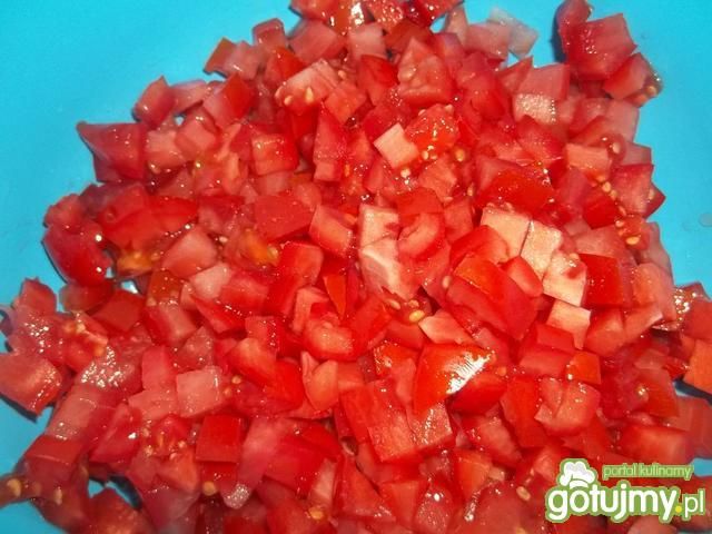 Pomidory z ogórkiem w jogurcie 