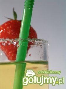 Poncz truskawkowy  Poncz truskawkowy