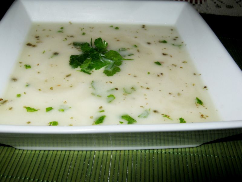 Poniedziałkowy biały barszczyk Poniedziałkowy biały barszczyk