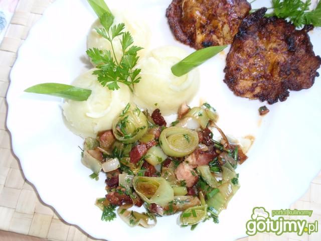 Por z boczkiem Por z boczkiem