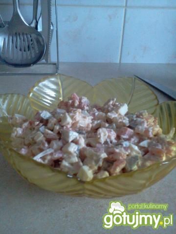 Porosołowa sałatka z wędliną