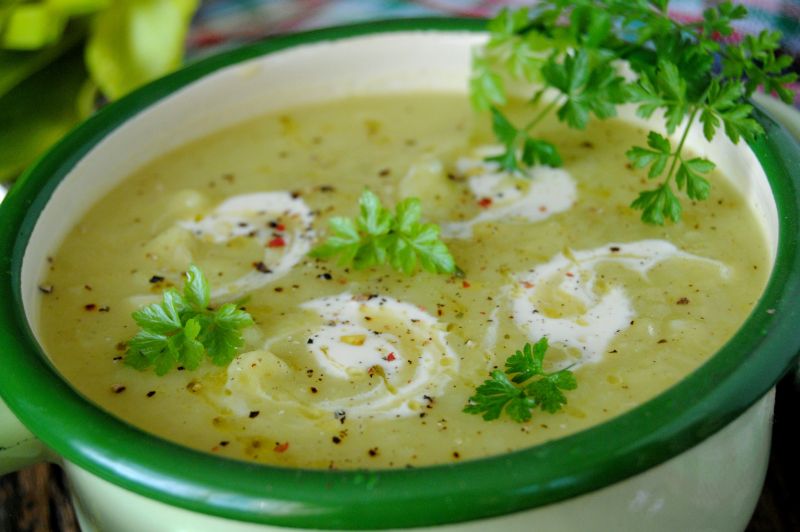 Porowo- ziemniaczana zupa krem