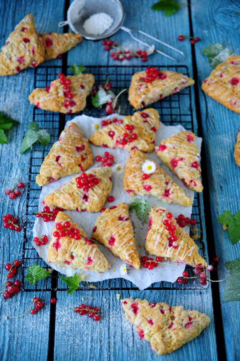 Porzeczkowe scones Porzeczkowe scones