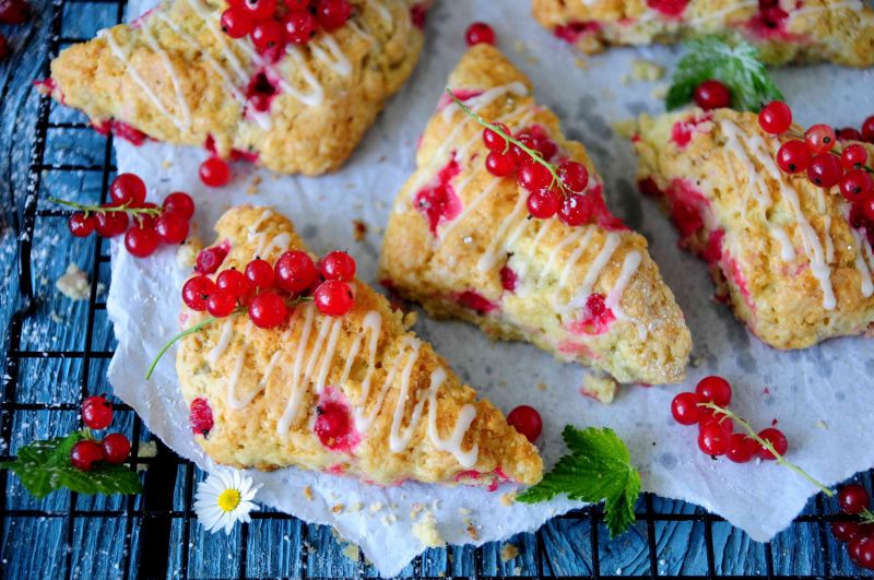 Porzeczkowe scones Porzeczkowe scones