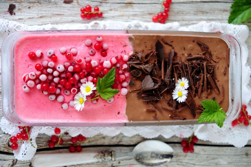 Porzeczkowo- czekoladowe lody Porzeczkowo- czekoladowe lody