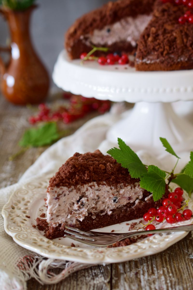 Porzeczkowy kopiec kreta 