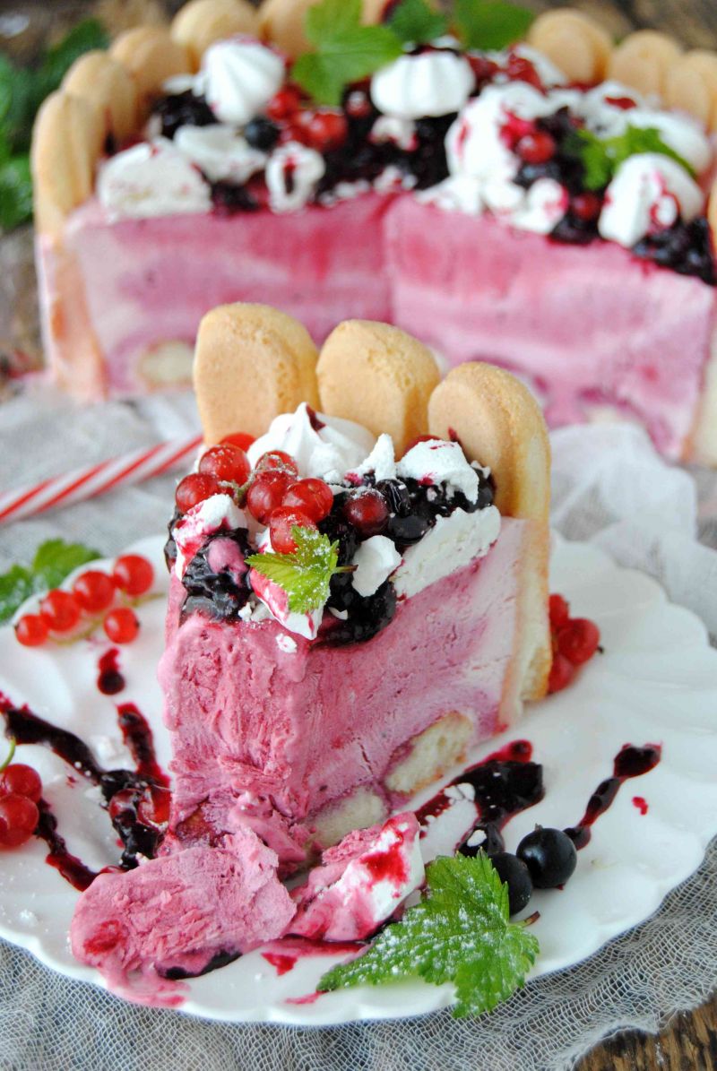 Porzeczkowy tort lodowy Porzeczkowy tort lodowy