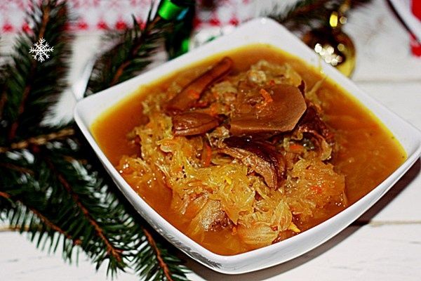 Postna kapusta z grzybami 