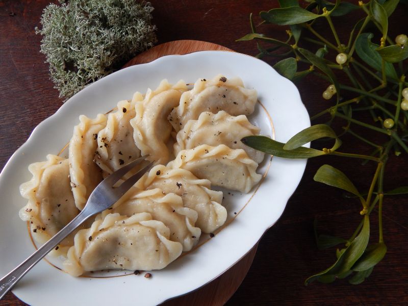 Postne pierogi z karpia