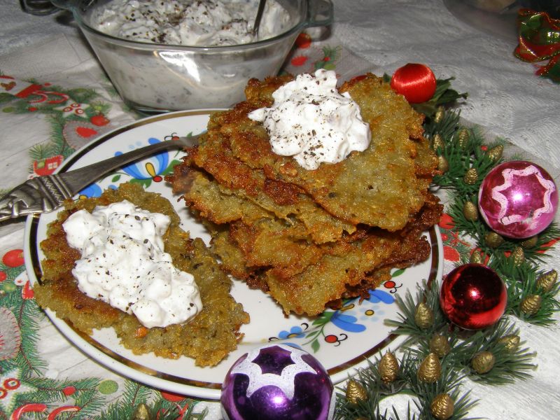 Postne placki z brukwi ze śledziem 