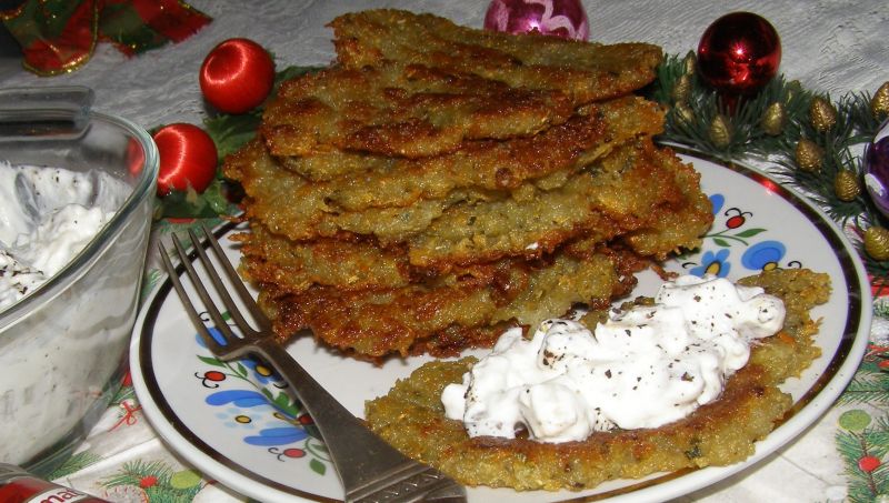 Postne placki z brukwi ze śledziem 
