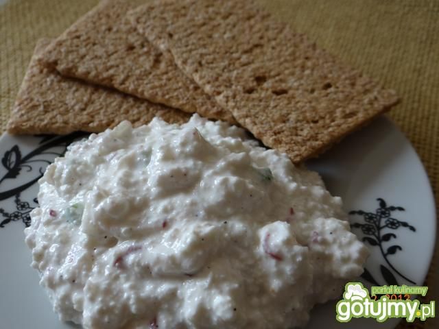 Postny twarożek z rzodkiewką