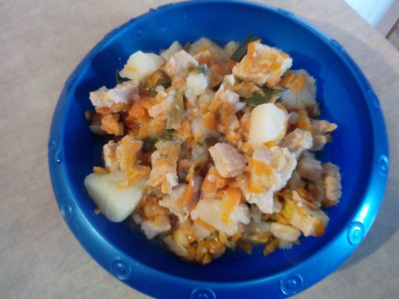 Potrawka mięsno - warzywna Potrawka mięsno - warzywna