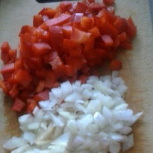 Potrawka warzywna z papryki, cukinii i pomidora 